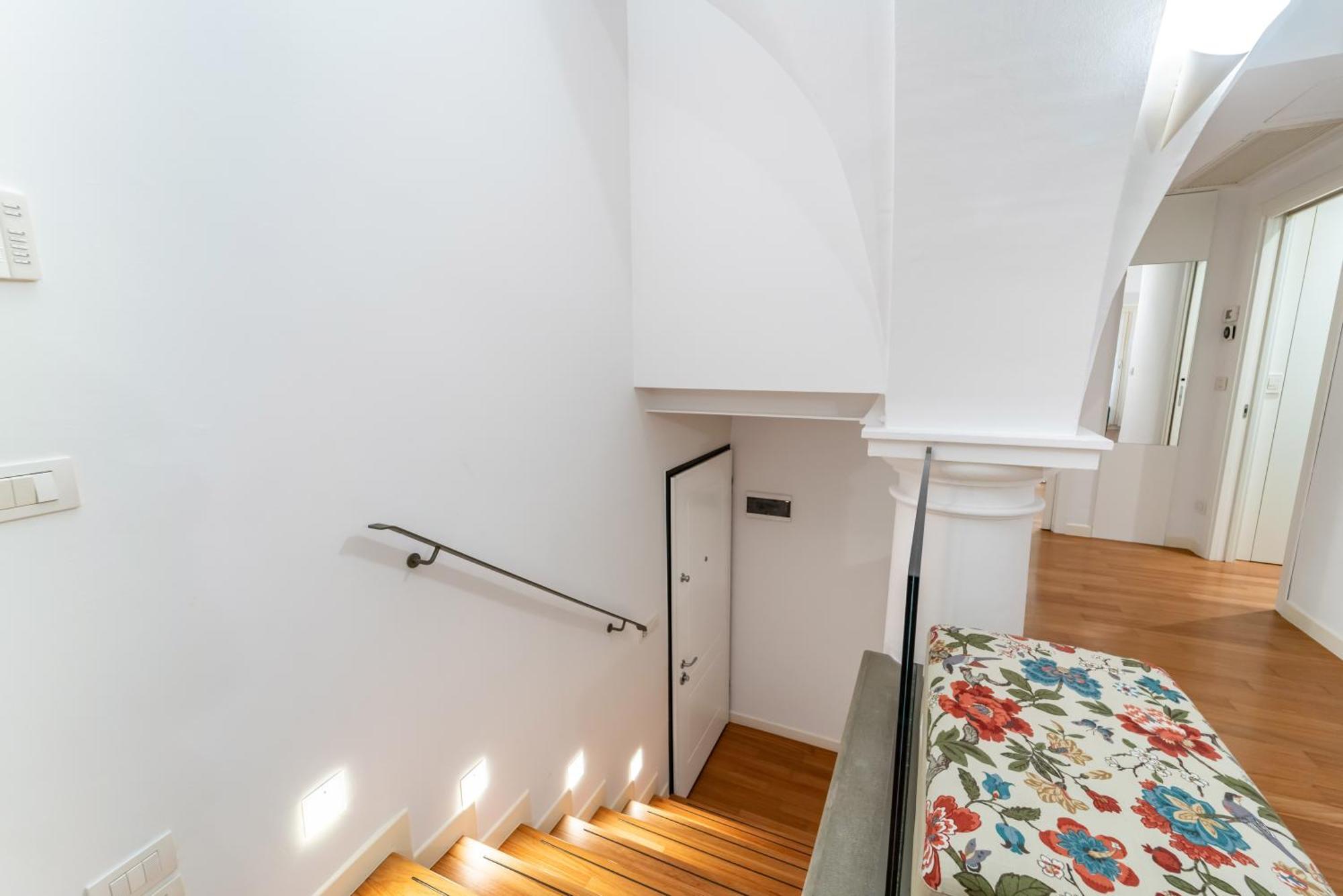 Modern Flat - Borgonuovo 23 Apartment Bologna Ngoại thất bức ảnh