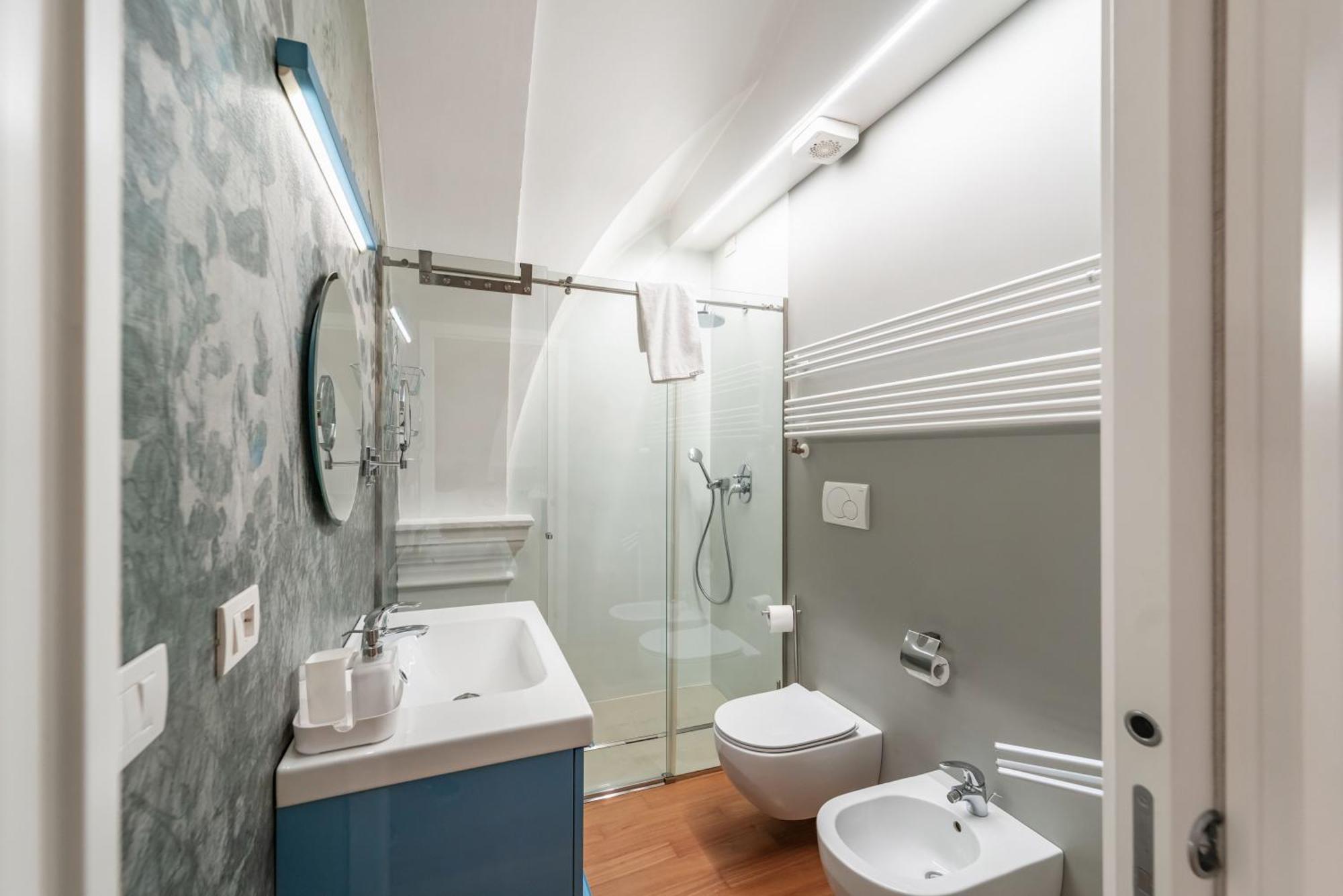 Modern Flat - Borgonuovo 23 Apartment Bologna Ngoại thất bức ảnh